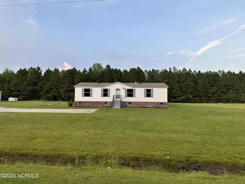 290 Great Swamp Rd, Ernul, NC 28527