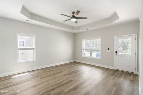 1071 Dan Owen Dr, Hampstead, NC 28443 photo 4