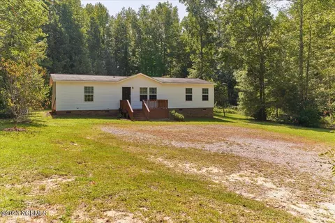 189 Martin Ln, Carthage, NC 28327