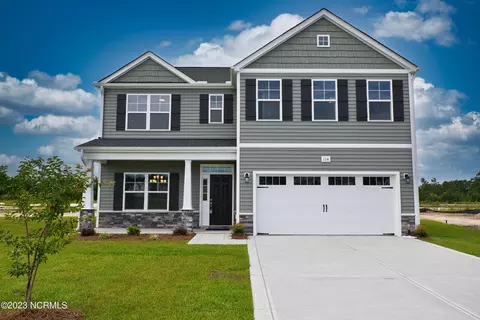 109 Sea Breeze Ct, Sneads Ferry, NC 28460