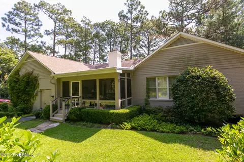 15 Mckenzie Rd E, Pinehurst, NC 28374 photo 5