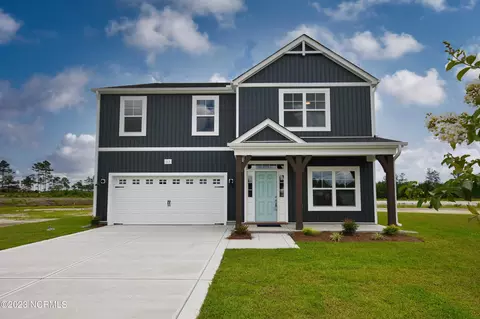 104 Sea Breeze Ct, Sneads Ferry, NC 28460