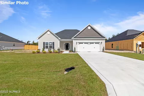 500 E Black Water Ln, Maysville, NC 28555