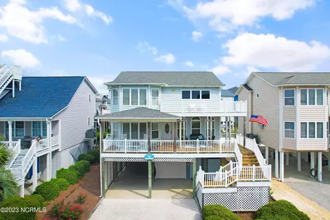 110 W First St, Ocean Isle Beach, NC 28469