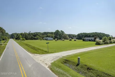 346 Pigott Rd, Gloucester, NC 28528 photo 3