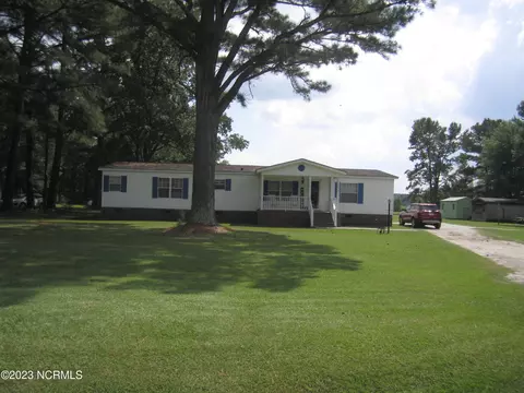 5340 Boyds Rd, Grimesland, NC 27837