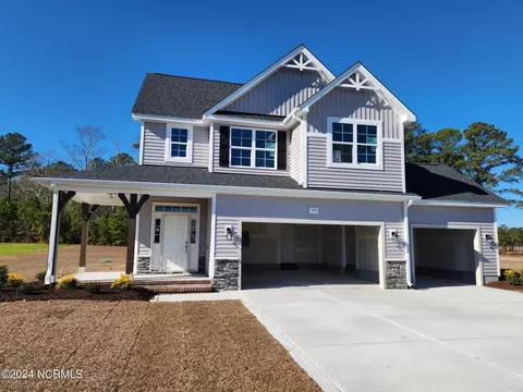 959 Appaloosa Trl, Grimesland, NC 27837