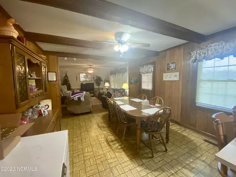 772 Old Smith Chapel Rd, Mount Olive, NC 28365 photo 6