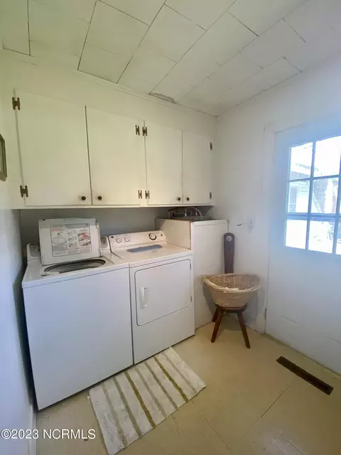772 Old Smith Chapel Rd, Mount Olive, NC 28365 photo 12