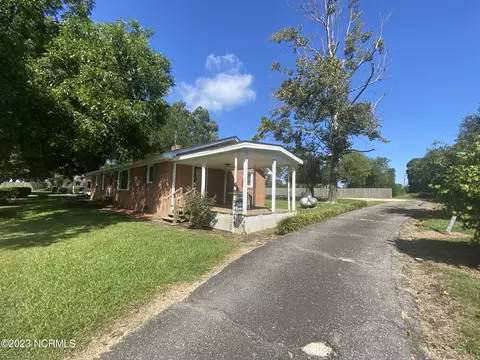 772 Old Smith Chapel Rd, Mount Olive, NC 28365 photo 3
