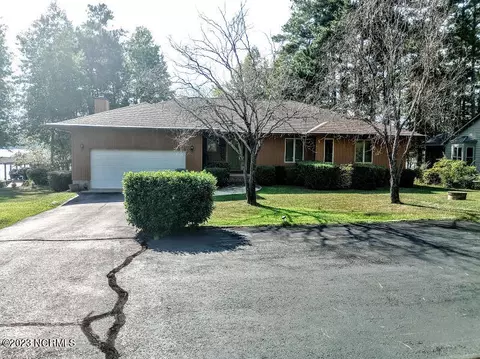 114 S Briar Cir, Henrico, NC 27842