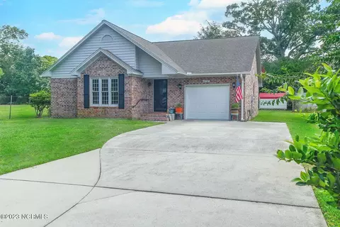 4337 Mccorsley Ave, Little River, SC 29566