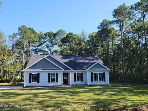 206 Woodyard Dr NW, Calabash, NC 28467