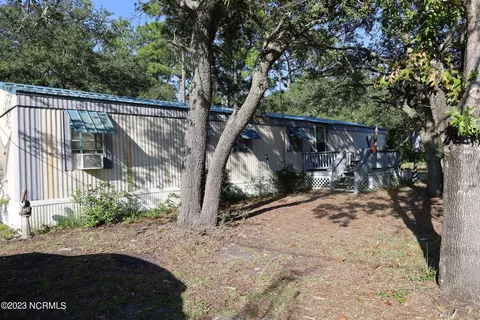 928 Oyster Ln SW, Supply, NC 28462