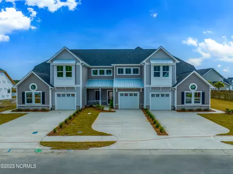 7412 Springwater Dr, Wilmington, NC 28411