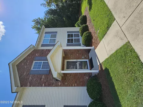 4275 Dudleys Grant Dr #F, Winterville, NC 28590