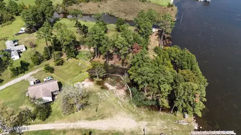 148 Taylors Rd, Currituck, NC 27929