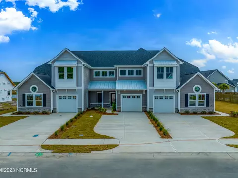 7410 Springwater Dr, Wilmington, NC 28411