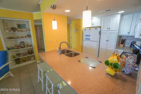 2000 New River Inlet Rd UNIT 2509, North Topsail Beach, NC 28460 photo 11