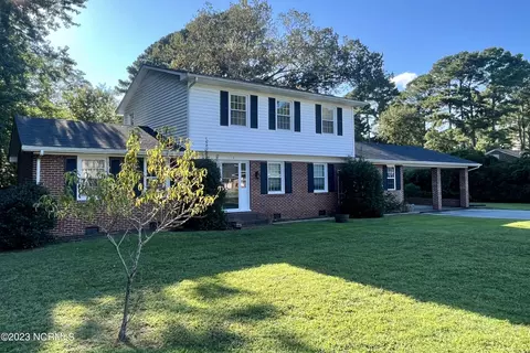 110 Springlake Dr, Murfreesboro, NC 27855