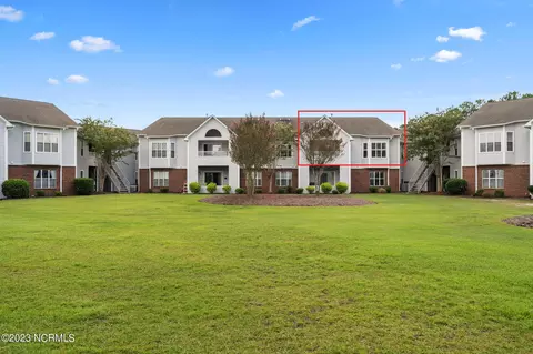 4140 Breezewood Dr #203, Wilmington, NC 28412