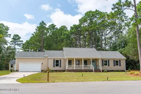 229 Quailwood Ct, Cape Carteret, NC 28584