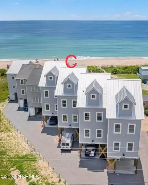 804 N Topsail Dr #C, Surf City, NC 28445