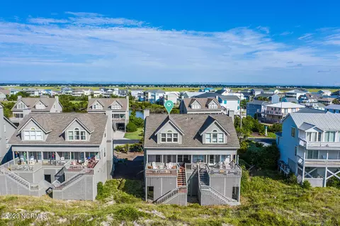 2105 Ocean Blvd #B, Topsail Beach, NC 28445