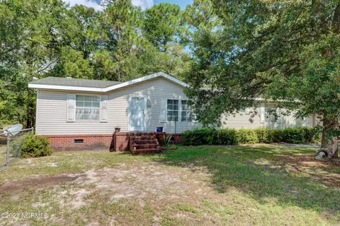 220 Golden Rd, Wilmington, NC 28409