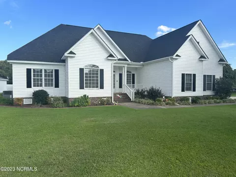 3604 Baybrooke Dr W, Wilson, NC 27893