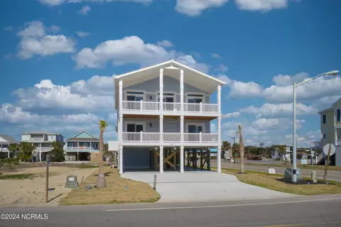102 W Beach Dr, Oak Island, NC 28465