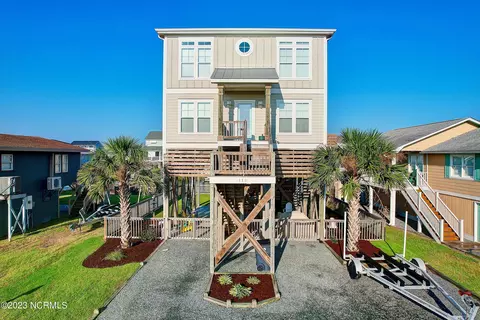 113 High Point St, Holden Beach, NC 28462