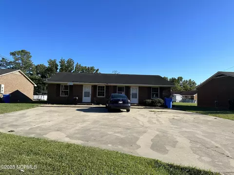1704 Snowden Dr SE, Wilson, NC 27893
