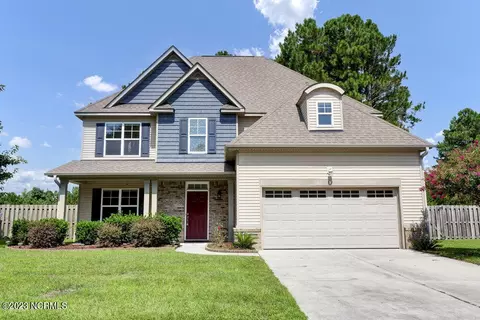 108 Pagoda Ct, Hampstead, NC 28443