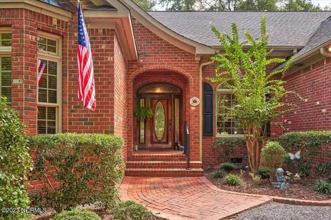 9 Village Ln, Pinehurst, NC 28374 photo 3