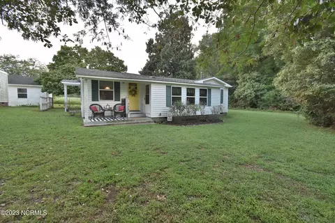 5953 E Main St, Bailey, NC 27807 photo 2