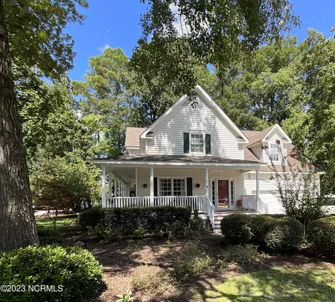 1801 Muirfield Dr, Greenville, NC 27858