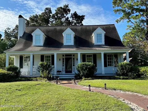 2622 Mimosa Pl, Wilmington, NC 28403