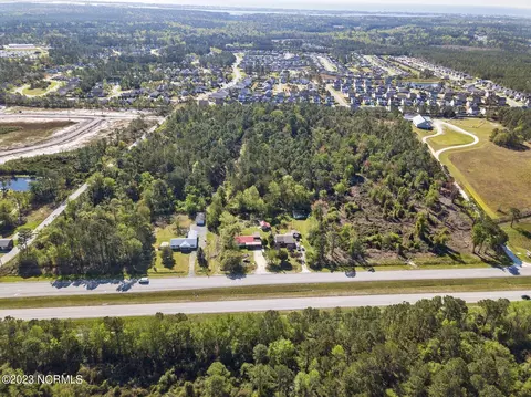 720 Popkin Dr, Holly Ridge, NC 28445