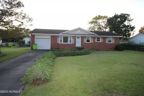 206 Belltown Rd, Havelock, NC 28532