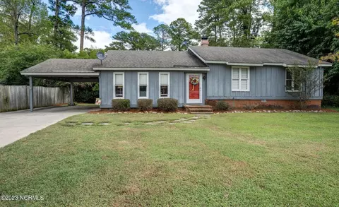 211 S Englewood Dr, Rocky Mount, NC 27804