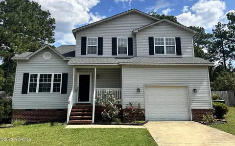 8 Tyler Way, Pinehurst, NC 28374 photo 2