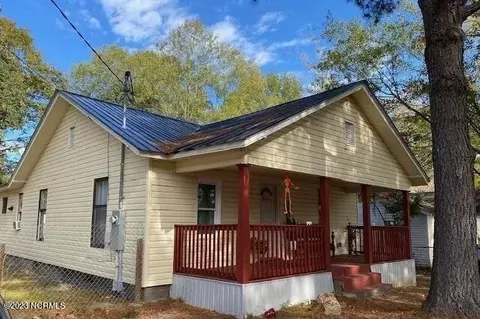 902 Randolph St S, Wilson, NC 27893