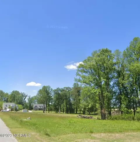 2629 Berry Hill Ct, Grimesland, NC 27837