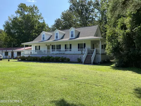 2440 Red Hill Rd, Whiteville, NC 28472