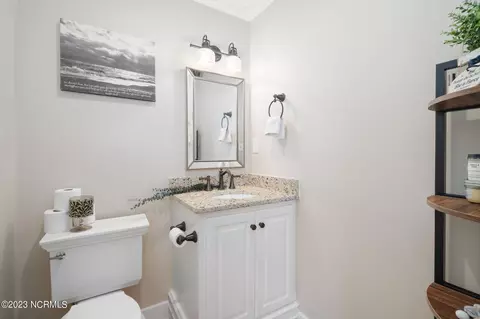 707 E Front St, New Bern, NC 28560 photo 18