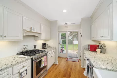 707 E Front St, New Bern, NC 28560 photo 14