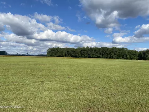 30 Winfield Ln, Belhaven, NC 27810