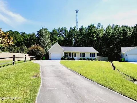 127 Eagle Trl, New Bern, NC 28562 photo 3