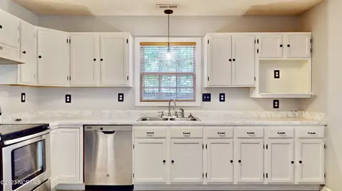 127 Eagle Trl, New Bern, NC 28562 photo 17